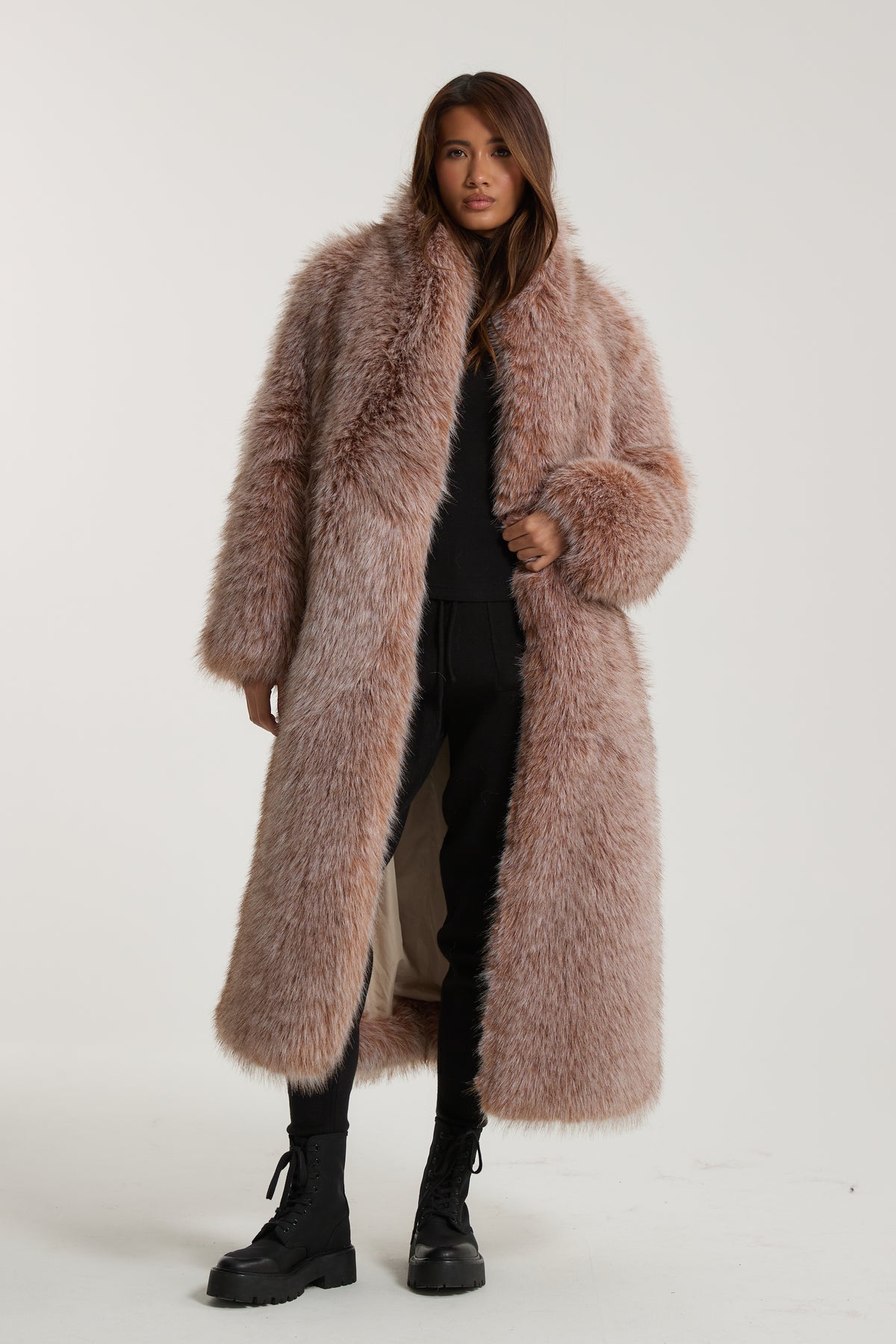 Logan Premium Long Faux Fur Coat