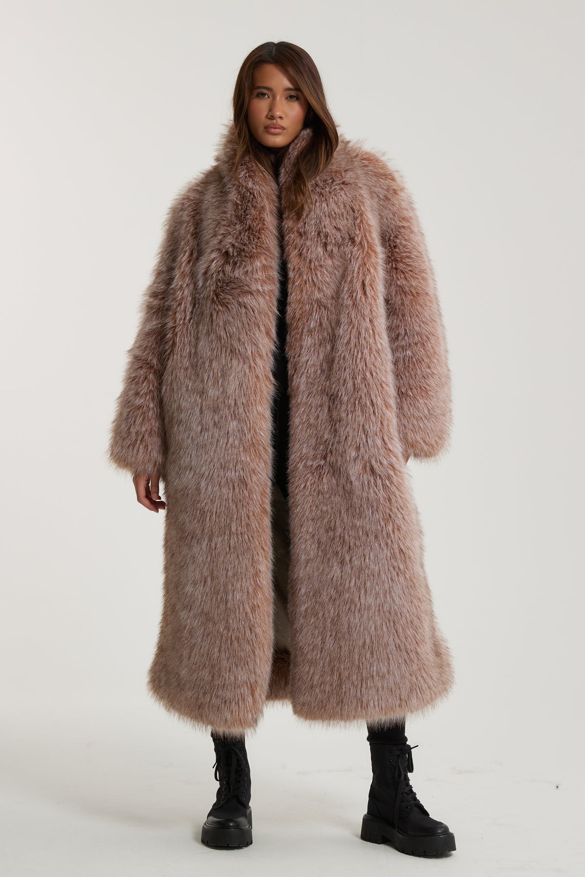 Logan Premium Long Faux Fur Coat