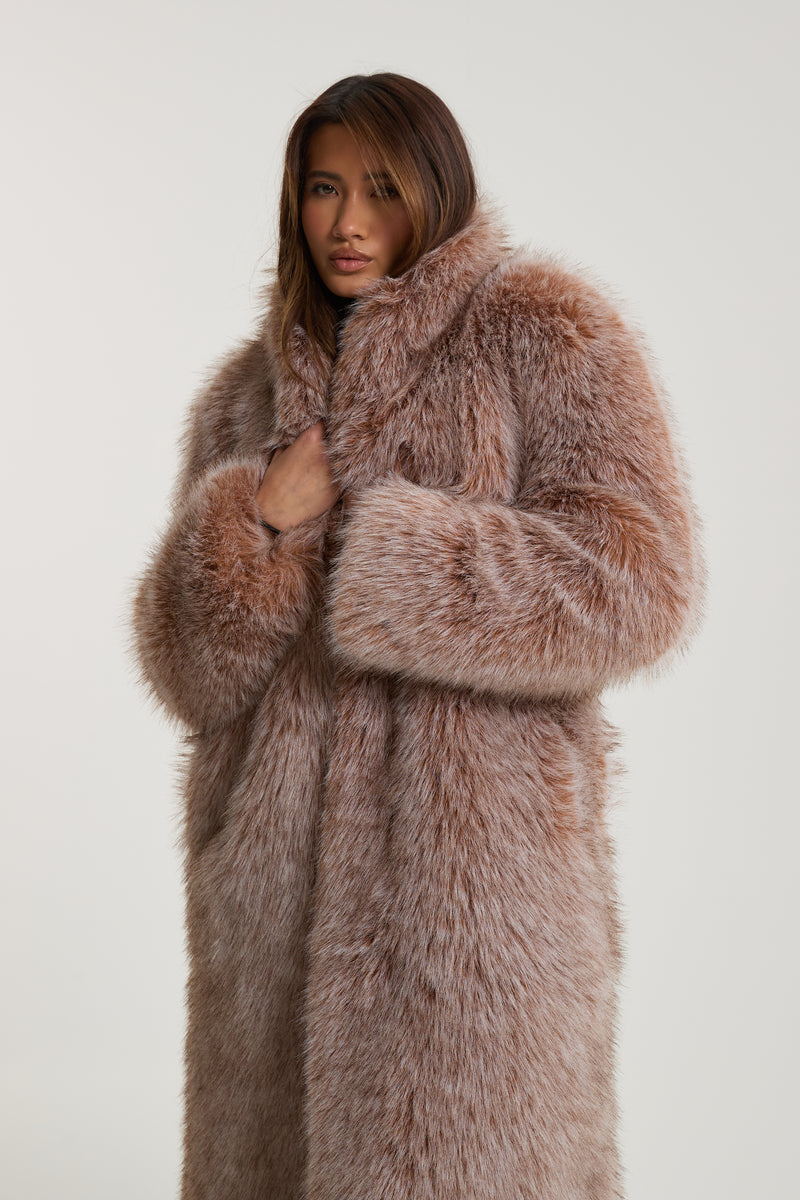 Logan Premium Long Faux Fur Coat