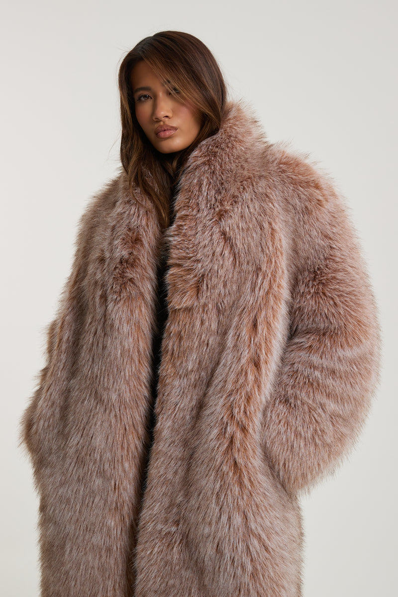 Logan Premium Long Faux Fur Coat