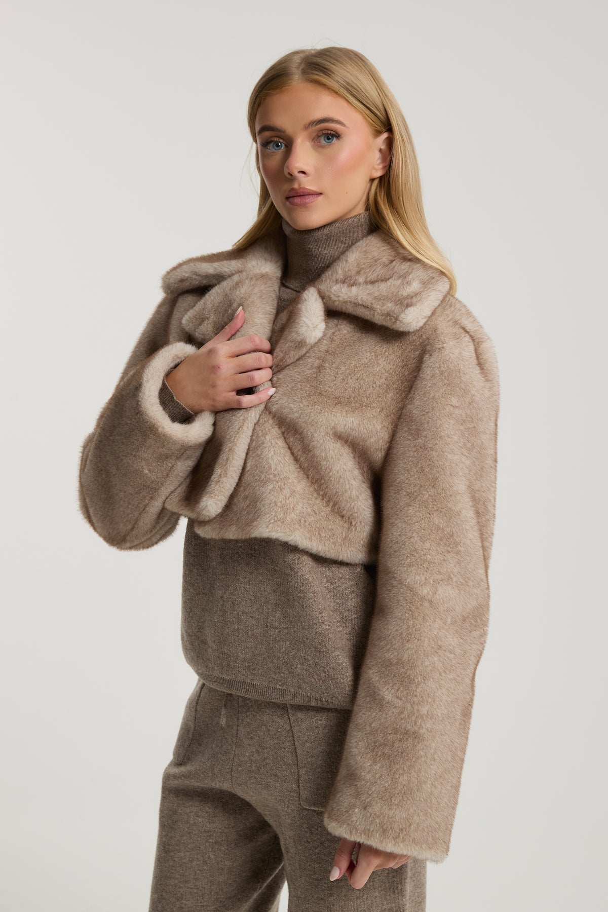 Lana Premium Faux Fur Cropped Blazer