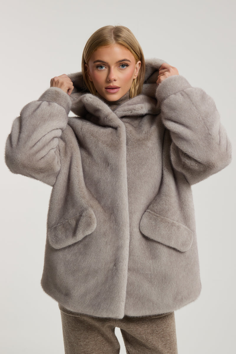 Rachel Premium Faux Fur with Hood