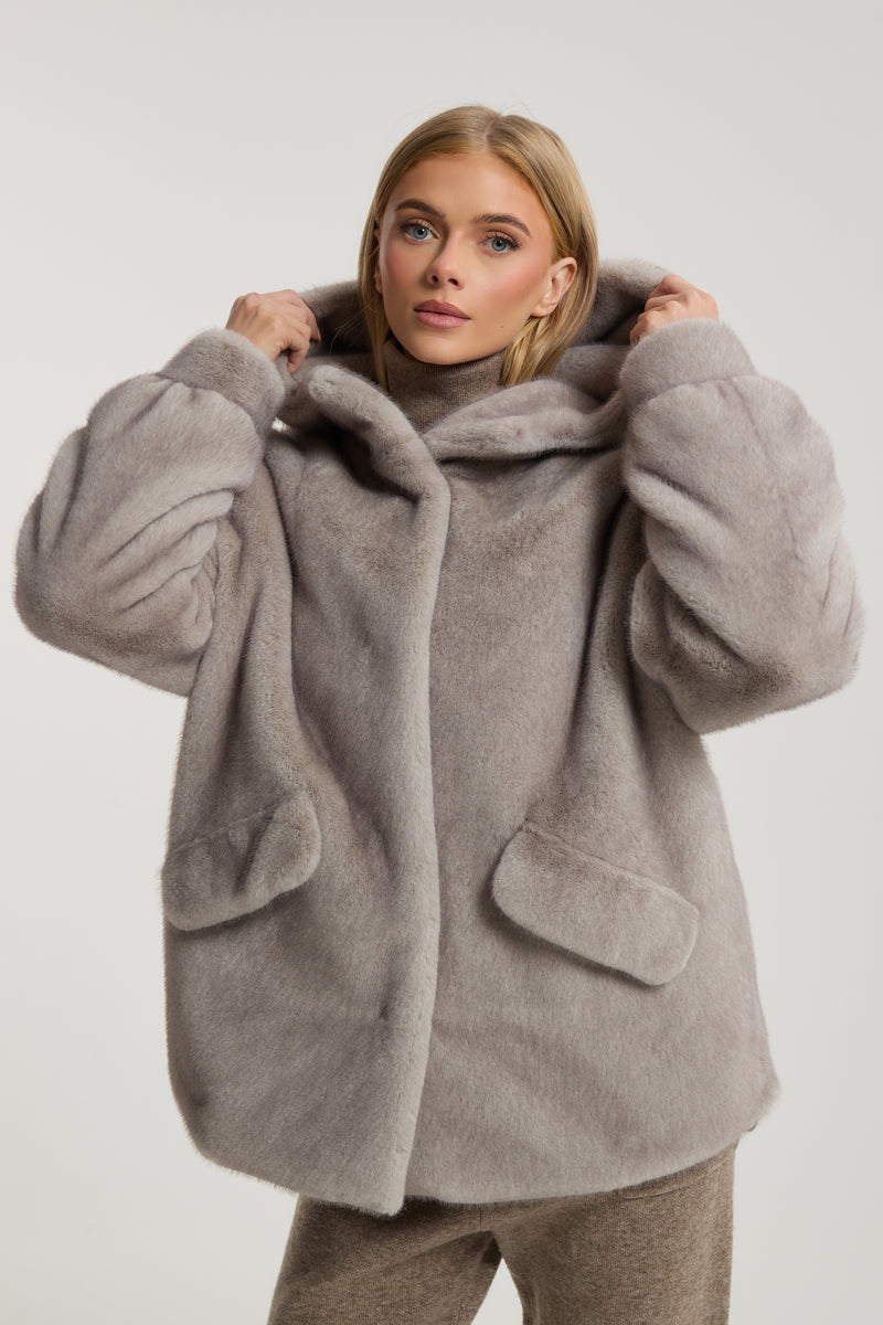 Rachel Premium Faux Fur with Hood