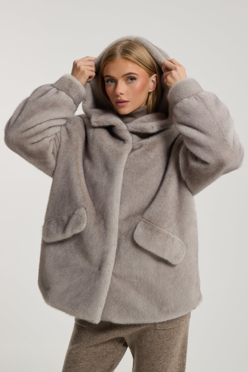 Rachel Premium Faux Fur with Hood