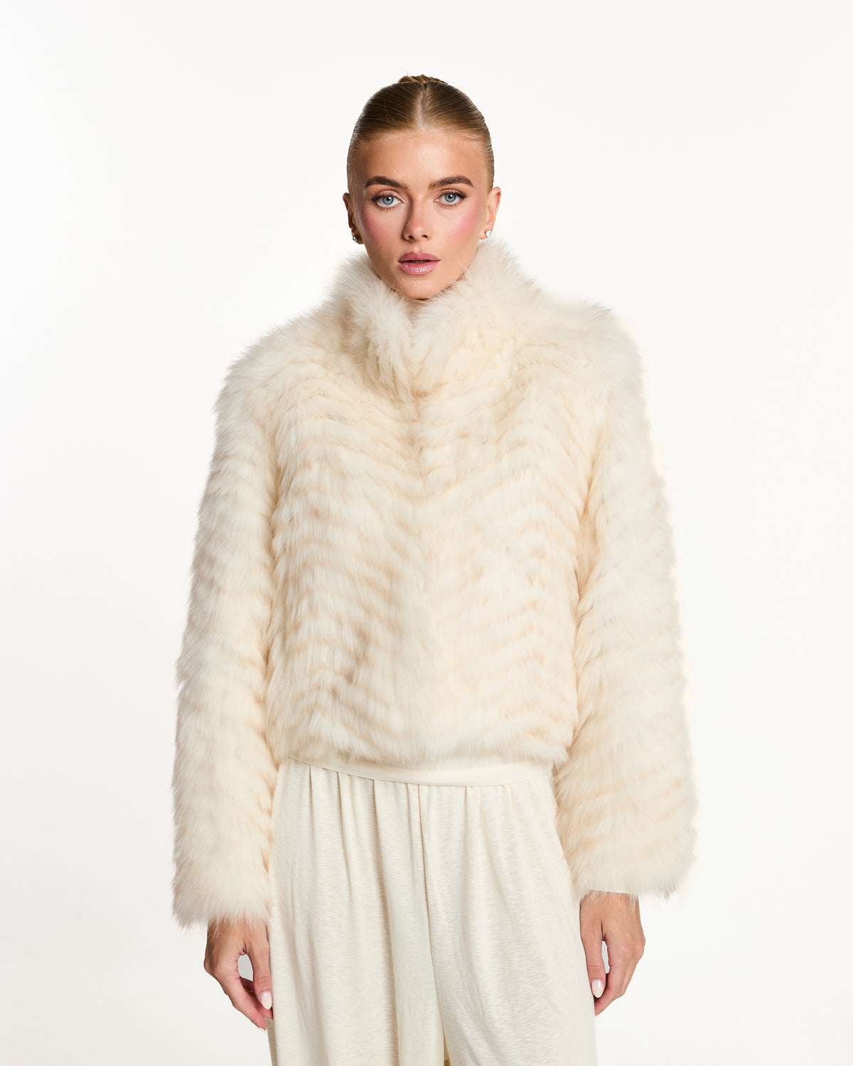 Leia Fox Fur Coat with Collar