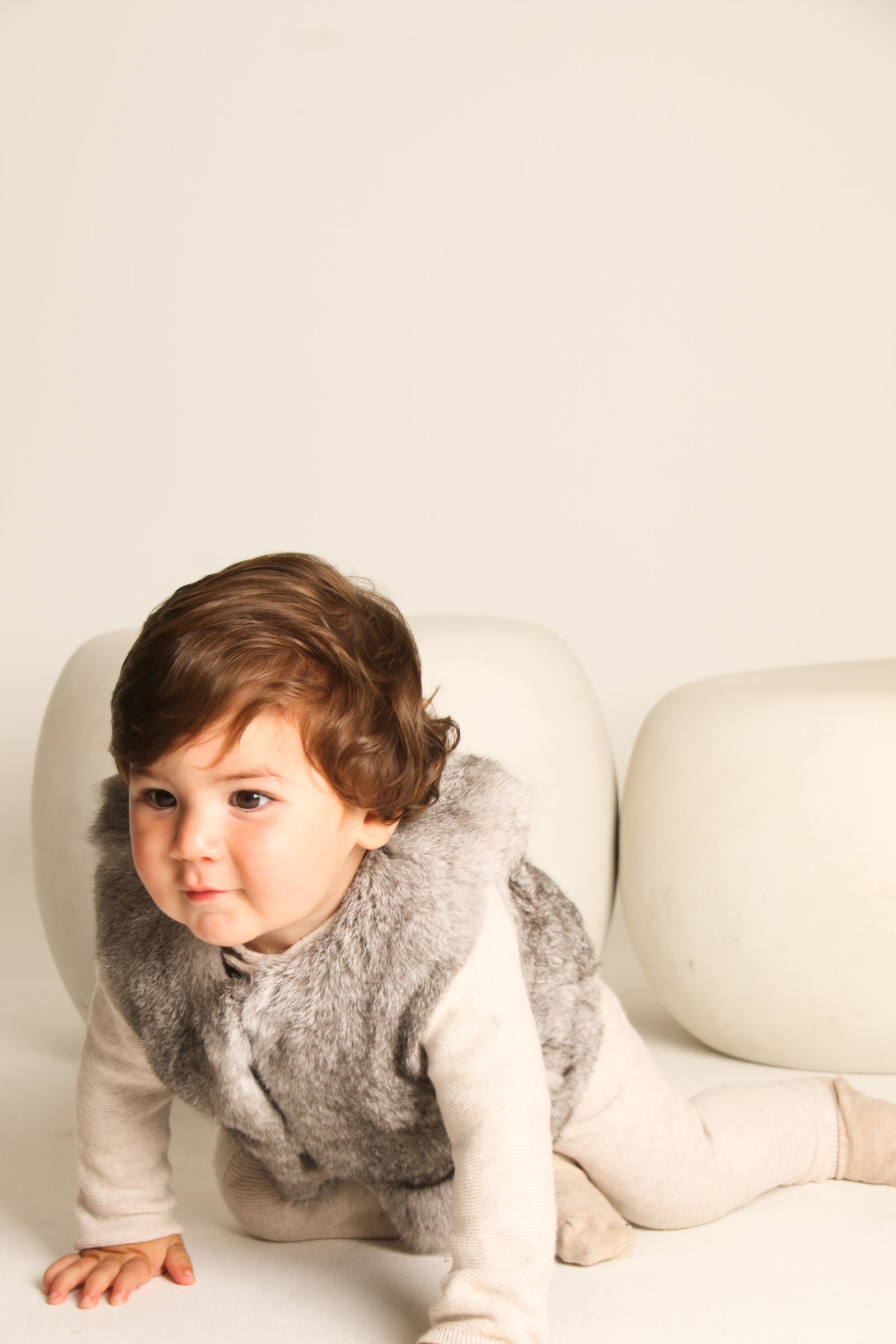 フォクシーブティック Knit Gilet Nuage 42970 F グレー 2022年増産品 IT46JA3Y1K2G FOXEY BOUTIQUE - フォクシーブティック Knit Gilet Nuage 42970 F