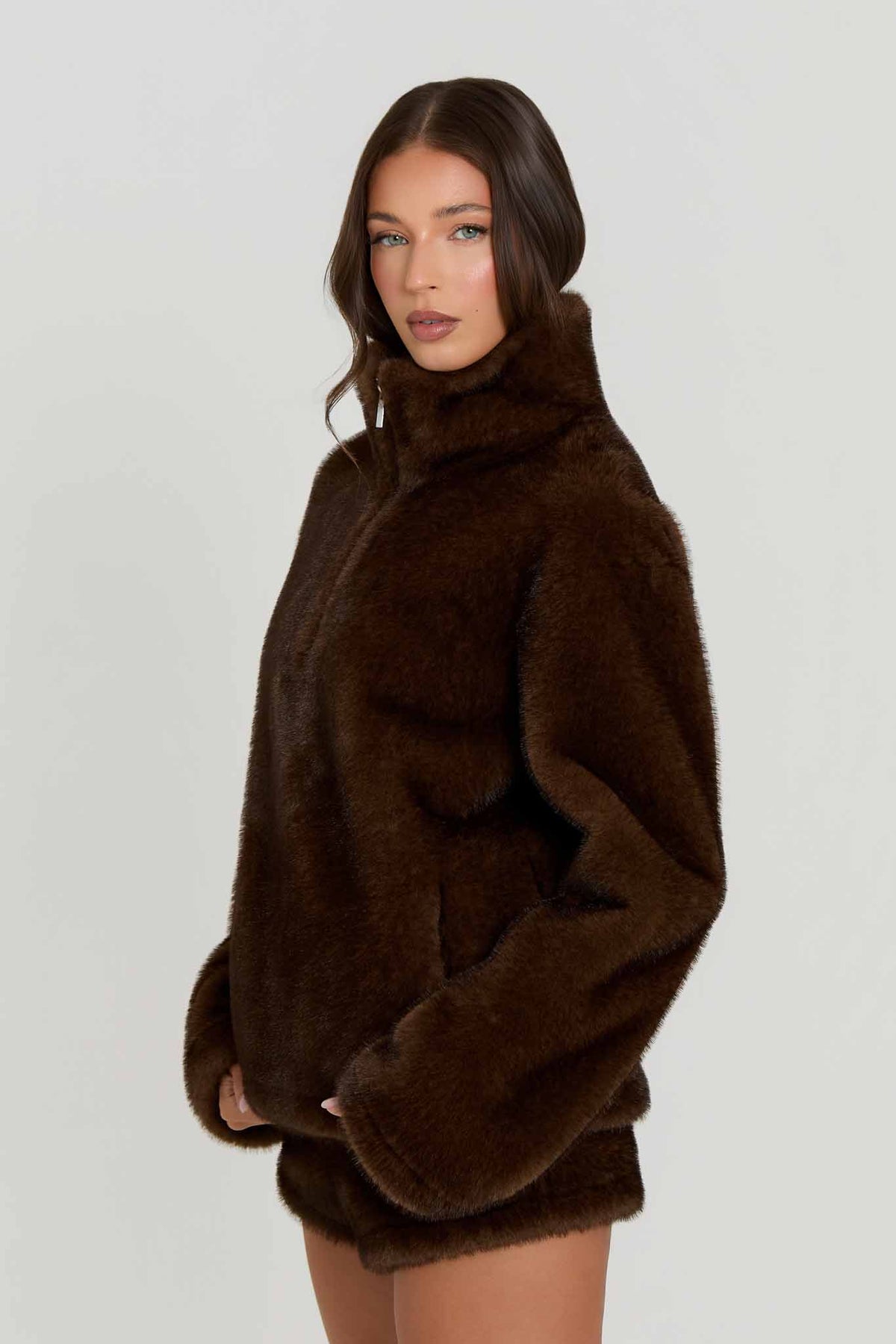 Aurora Luxury Faux Fur Half Zip – TwentyFall