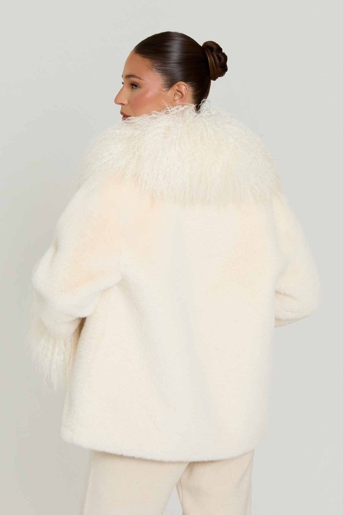 Liza Premium Faux Fur with Mongolian Fur Detail