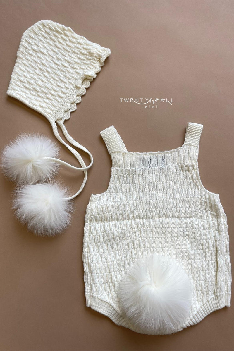 Noa Knitted Romper & Hat Set