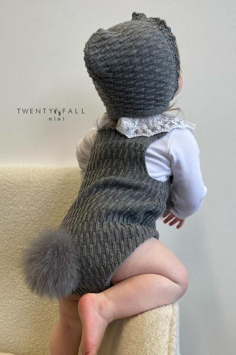 Noa Knitted Romper & Hat Set